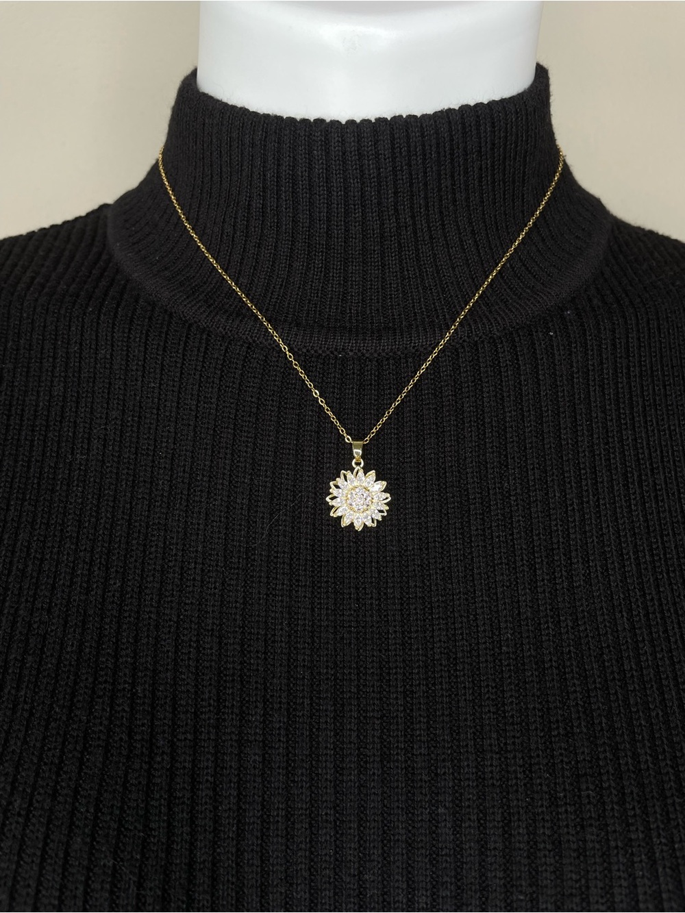Gold Spinning Sunflower Crystal Pendant Necklace - Elegant Women's Jewelry - Picture 1 of 6